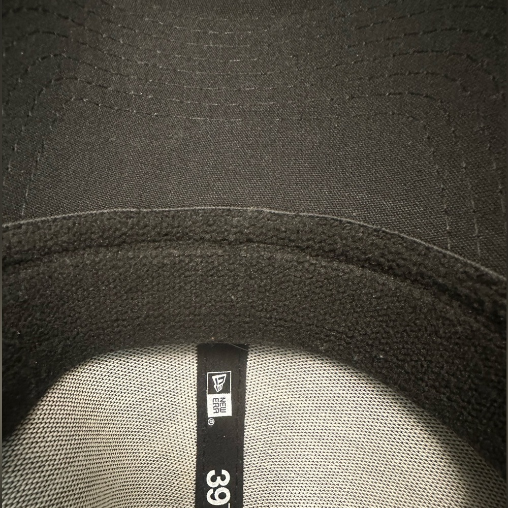 New Era Black 39Thirty Pittsburgh Steelers Antonio Brown #84 Hat - Picture 5 of 5